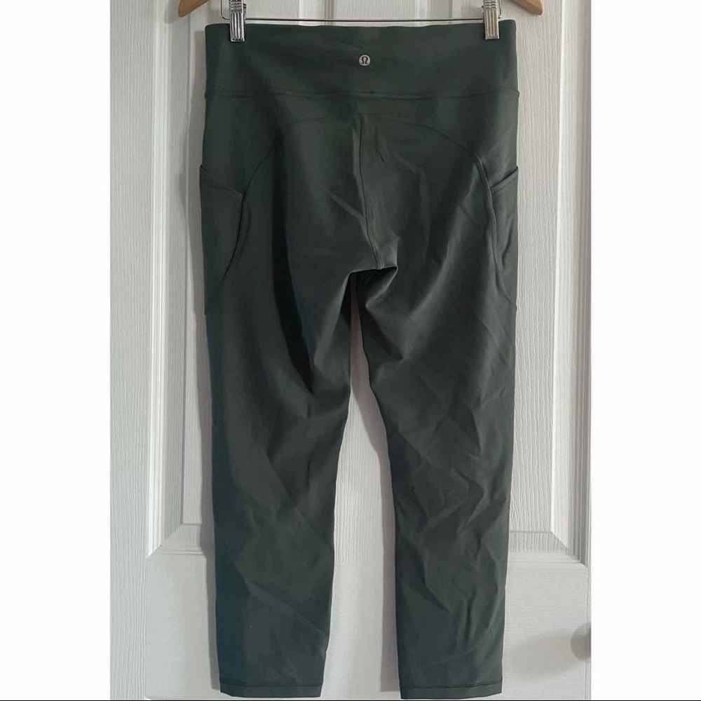 lululemon Invigorate Crop 23” Smoked Spruce sz 10